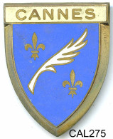 CAL275 - PLAQUE CALANDRE AUTO - CANNES - Plaques émaillées (après 1960)