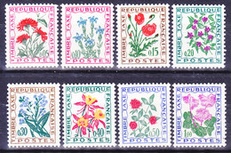 Fleurs Des Champs Centaurée Gentiane Coquelicot Pervenche Myosotis Ancolie Trèfle - N° 95/102 (Yvert) - France 1964-71 - 1960-.... Postfris