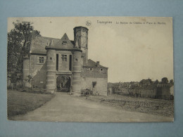 Trazegnies - Le Donjon Du Château Et Place Du Marché - Courcelles