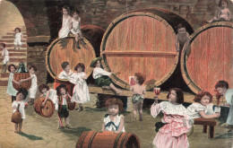 PHOTOGRAPHIE - Enfants Buvant Du Vin - Colorisé - Carte Postale Ancienne - Photographie
