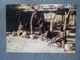 MOKOLO  ATELIER DE POTERIE - Cameroun