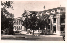 19627  DAKAR  Palais De Justice       ( 2 Scans)  SENEGAL - Sénégal