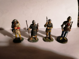 FIGURINES SOLDATS EPOQUE MEDIEVAL PLOMBS - Tin Soldiers