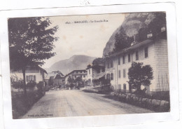 CPA :  14 X 9  -  MAGLAND  -  La  Grande - Rue - Magland