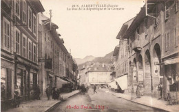 FRANCE - Albertville - La Rue De La République Et La Grenette - Carte Postale Ancienne - Albertville