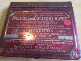 Boite Métallique/Médicament/Pastilles Du Docteur GUYOT/Pharmacien/ Asniéres - Issoire  /Vers 1920-1950         BFPP303 - Scatole