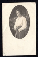 Généalogie - Carte Photo - Portrait D'une Jeune Femme - Genealogy