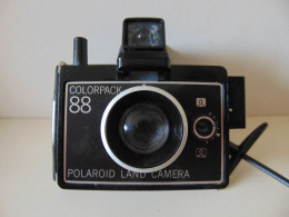 Appareil Photo " Polaroïd Colorpack 88 " Avec Sa Sacoche ( Poids 743 Gr ) - Fotoapparate