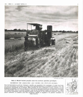 Photo  -  Reproduction - Moisson En Limagne Au Nord Du Puy De Dôme - Moissonneuse Batteuse - Europe