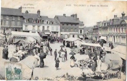 CPA De VALMONT - Place Du Marché - Valmont