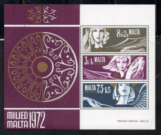 MALTA 1972 CHRISTMAS NATALE NOEL WIEHNACHTEN NAVIDAD NATAL BLOCK SHEET BLOCCO FOGLIETTO BLOC FEUILLET MNH - Malte