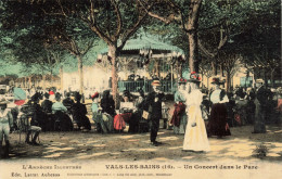 FRANCE - Vals Les Bains - Un Concert Dans Le Parc - Colorisé  - Carte Postale Ancienne - Vals Les Bains