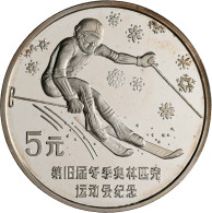 China - Volksrepublik: 5 Yuan 1988 Abfahrtsläufer / Downhill Skier With Snowflak - Cina