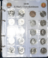 DDR: Sammlung 96 X 5 Mark Gedenkmünzen, Augenscheinlich Zwei Serien Gedenkmünzen - Other & Unclassified