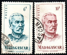 Madagascar Obl. N° 314 à 315 - Militaire - Général Duchesne - Usati