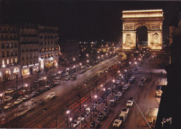 CPSM 75 - Arc De Triomphe Et Les Champs Elysees La Nuit En 1960 's - Arc De Triomphe