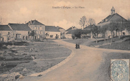 NEUILLY-l'EVEQUE (Haute-Marne) - La Place - Voyagé 1905 (2 Scans) Gallissot, Perrin, 27 Rue De La Paix à Troyes Aube 10 - Neuilly L'Eveque