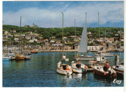 FECAMP - Bâteau Port Plaisance Voilier Yacht Vedette Hors-Bord - Voiliers