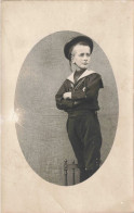 ENFANTS - Portrait D'un Petit Garçon Dans Ses Habits De Marin - Carte Postale Ancienne - Ritratti