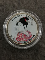 HALF DOLLAR KENNEDY COLORISE KITAGAWA UTAMARO JEUNE FEMME SOUFFANT DS 1 PIPE DE VERRE  / PEINTRE PEINTURE / USA 1/2 - 1964-…: Kennedy