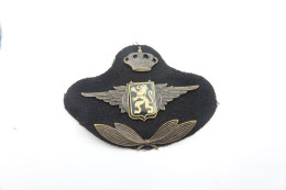 Militaria - INSIGNIA : Cap Badge Kepie : Luchtmacht Vrijwilligers - PG AVI VTP - België Belgium - Altri & Non Classificati