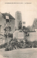 77 Donnemarie En Montois Le Monument Aux Morts Guerre 1870/1871 Et 1914 1918 CPA - Donnemarie Dontilly