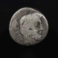 Romaine, L. Titurius Sabinus, Denier (Denarius) SABIN / TITVRI, 89 Av. J.-C. (BC), Rome, Argent (Silver), RRC 344/3 - República (-280 / -27)