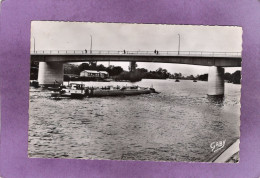 78 BONNIERES Sur SEINE  Le Pont Sur Le Seine -  Péniche - Bonnieres Sur Seine