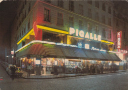 PARIS. - Tabac-Brasserie-Restaurant PIGALLE 22, Bd De Clichy. CPM Pas Courante - Cafés, Hôtels, Restaurants