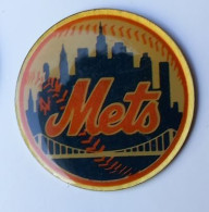 YY281 Pin's Baseball Base Ball USA METS NEW YORK Achat Immédiat - Baseball