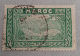 Maroc YT 136 Oblitéré - Maroc (1956-...)