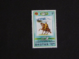 BOUTHAN BUTHAN YT 438 ** MNH - CENTENAIRE U.P.U. / MESSAGER - Bhutan