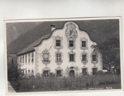 D5094) UMHAUSEN - Sehr Schönes Altes Haus Mit Malerei Auf Fassade U. Holzzaun - Umhausen