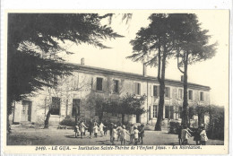 17    LE  GUA  INSTITUTION  SAINTE - THERESE  DE  L' ENFANT  JESUS  EN  RECREATION - Altri & Non Classificati