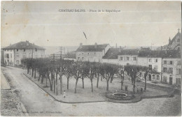 CHATEAU-SALINS: Place De La République - Canton édit - Chateau Salins