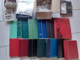 Un Carton Rempli Albums, FDC , Boites , Enveloppes ... - Collections (with Albums)