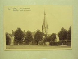 56981 - GISTEL - MARKT MET STANDBEELD - ZIE 2 FOTO'S - Gistel