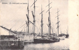 Anvers - Un Trois Mâts Au Bassin - Antwerpen - (bateau Voilier) - Voiliers