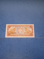 BHUTAN-P14b 5N 1990 UNC - Bhoutan