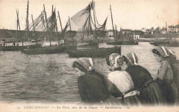 FRANCE - Concarneau - Le Port, Vue De La Digue - Sardinières - Carte Postale Ancienne - Concarneau