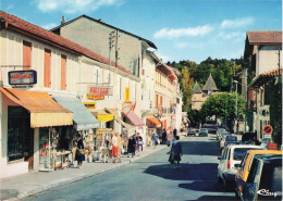 32 Barbotan Les Thermes Rue Principale Avec Au Fond Le Porche De L' église CPM Voiture Auto Citroen Ami Renault R5 - Barbotan