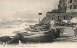 FRANCE - Le Portel - Un Jour De Tempête - LL - Carte Postale Ancienne - Le Portel