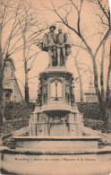 BELGIQUE - Bruxelles - Statue Des Comtes D'Egmont Et De Hornes - Carte Postale Ancienne - Otros & Sin Clasificación