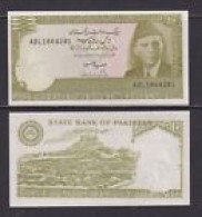 PAKISTAN - 1984-2006 10 Rupees UNC (Staple Holes As Issued) - Pakistan
