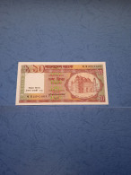 BANGLADESCH-P32 10T 1996 UNC - Bangladesh