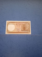 BANGLADESCH-P46A 5T 2009  UNC - Bangladesh