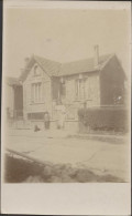 93 BONDY - MAISON DE M. ET MME GRENTE Albert - RUE A IDENTIFIER - CPA PHOTO - Bondy