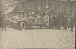 69 LYON - CHAUFFEURS DEVANT LA BOUCHERIE RICHARD - CPA PHOTO - Autres & Non Classés