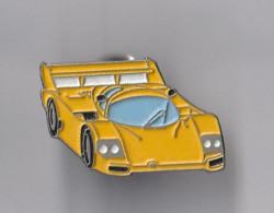 PIN'S    THEME  AUTOMOBILE  PORSCHE 956  COURSE 24 H DU MANS TRES RARE ISSUE DE LA SERIE N° 9 PORSCHE  L'AUTO JOURNAL - Porsche