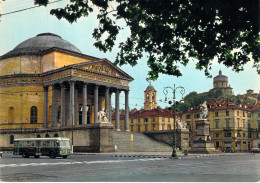 22717 " TORINO-CHIESA DELLA GRAN MADRE DI DIO E MONTE DEI CAPUCCINI "  PULLMAN-VERA FOTO-CART.POST. NON SPED. - Churches